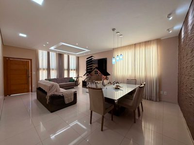 Casa, 3 quartos, 206 m² - Foto 1