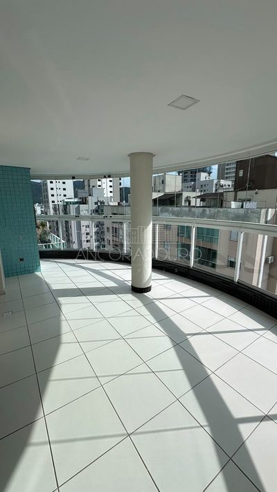Apartamento, 3 quartos, 111 m² - Foto 2