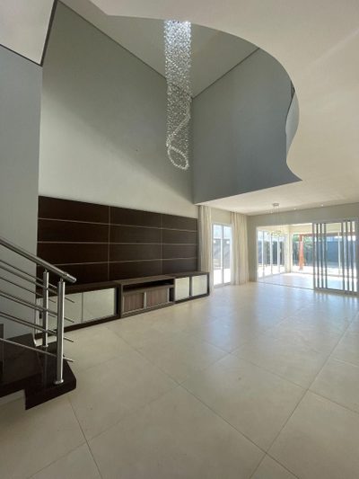 Casa, 3 quartos, 266 m² - Foto 4