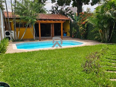 Casa, 5 quartos, 330 m² - Foto 3