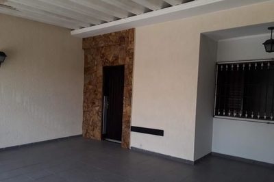 Casa, 5 quartos, 180 m² - Foto 2