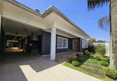 Casa, 3 quartos, 194 m² - Foto 3