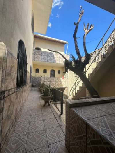 Casa, 4 quartos, 300 m² - Foto 2