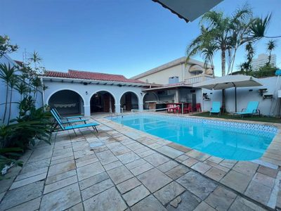 Casa, 4 quartos, 200 m² - Foto 2
