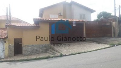 Casa, 3 quartos, 358 m² - Foto 1
