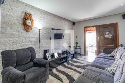 Casa, 4 quartos, 220 m² - Foto 2