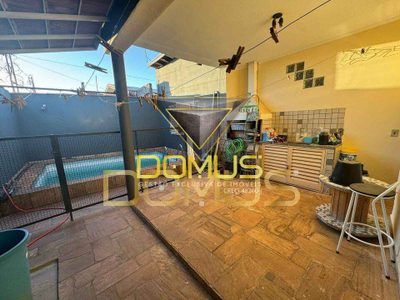 Casa, 3 quartos, 18000 m² - Foto 1