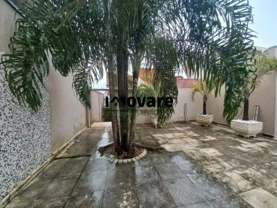 Casa, 3 quartos, 415 m² - Foto 1