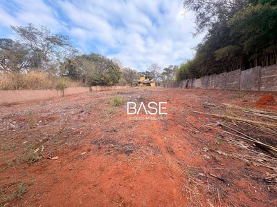 Terreno, 1500 m² - Foto 1