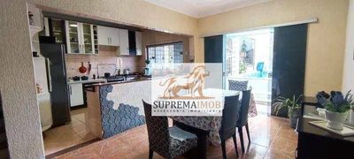 Casa, 4 quartos, 296 m² - Foto 2