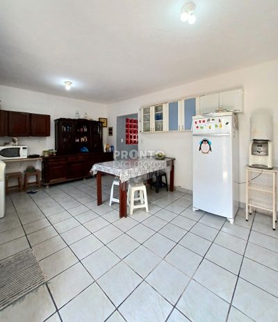 Casa, 4 quartos, 204 m² - Foto 2