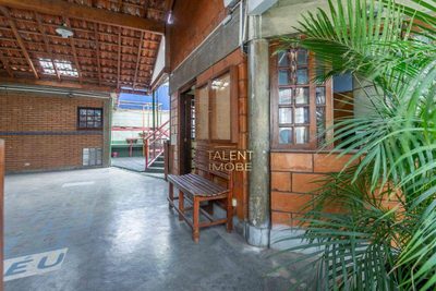 Casa, 5 quartos, 279 m² - Foto 2