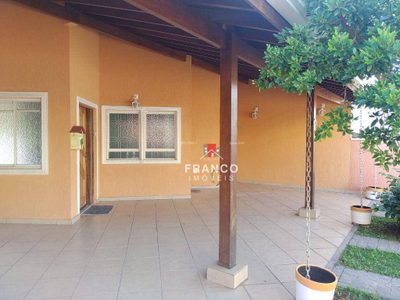 Casa, 3 quartos, 320 m² - Foto 2