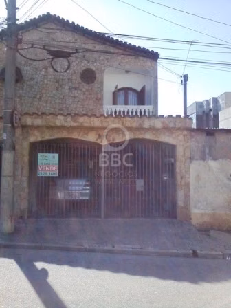 Sobrado, 4 quartos, 201 m² - Foto 1