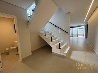 Sobrado, 6 quartos, 340 m² - Foto 4
