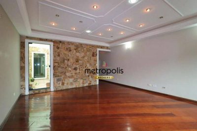 Sobrado, 3 quartos, 239 m² - Foto 1