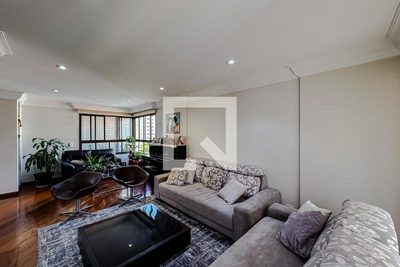 Apartamento, 3 quartos, 168 m² - Foto 1