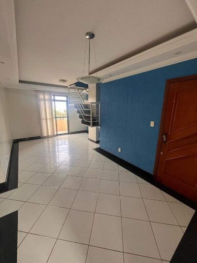 Cobertura, 3 quartos, 296 m² - Foto 1