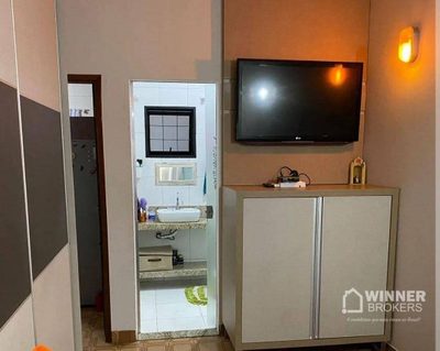 Casa, 4 quartos, 173 m² - Foto 3