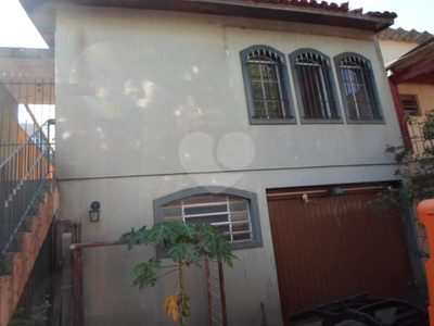 Sobrado, 3 quartos, 192 m² - Foto 1