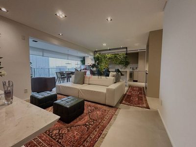 Apartamento, 3 quartos, 130 m² - Foto 1
