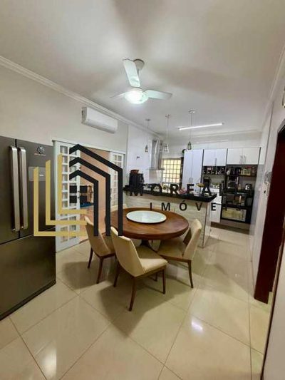 Casa, 4 quartos, 239 m² - Foto 5