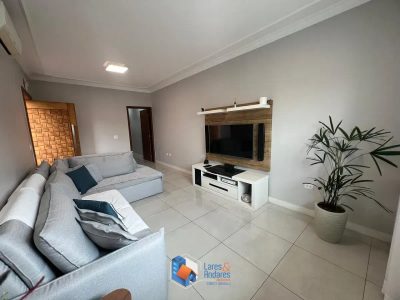 Sobrado, 3 quartos, 200 m² - Foto 1