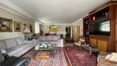 Apartamento, 3 quartos, 186 m² - Foto 2