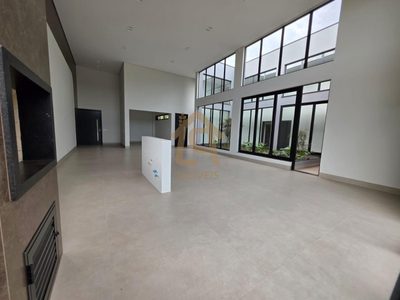 Sobrado, 4 quartos, 349 m² - Foto 1