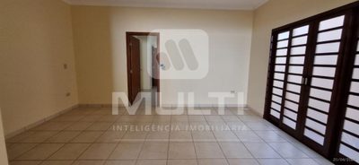 Casa, 3 quartos, 226 m² - Foto 4
