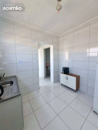 Casa, 2 quartos, 42 m² - Foto 4