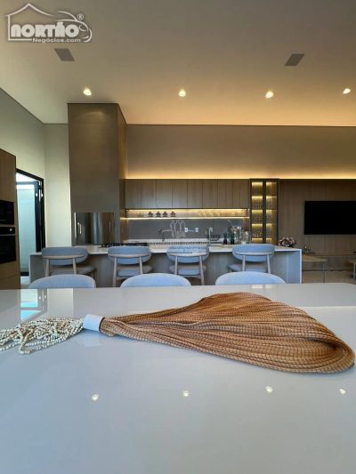 Casa, 1 quarto, 250 m² - Foto 3