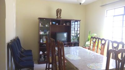Casa, 4 quartos, 210 m² - Foto 1