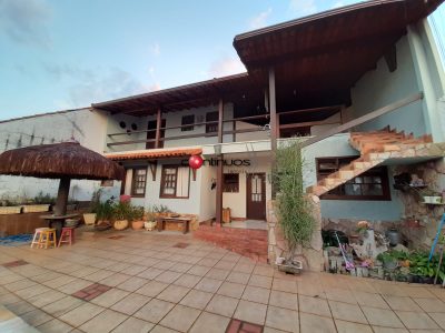 Casa, 3 quartos, 234 m² - Foto 2