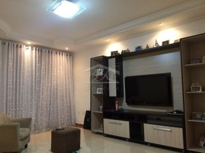Sobrado, 3 quartos, 249 m² - Foto 2