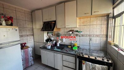 Sobrado, 6 quartos, 237 m² - Foto 2