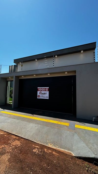 Casa, 3 quartos, 215 m² - Foto 1