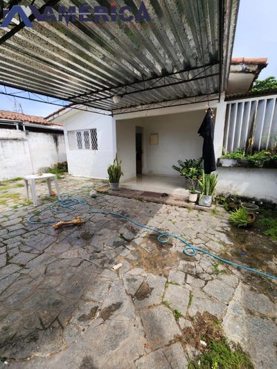 Casa, 3 quartos, 200 m² - Foto 1