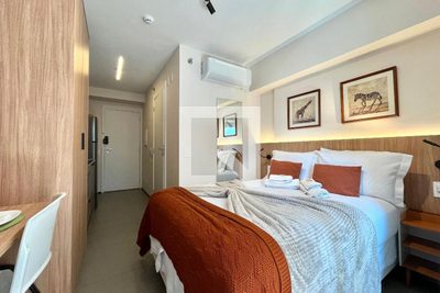 Apartamento, 1 quarto, 26 m² - Foto 2