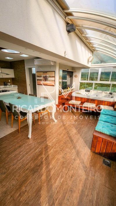 Cobertura, 3 quartos, 192 m² - Foto 3