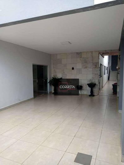 Casa, 5 quartos, 284 m² - Foto 2