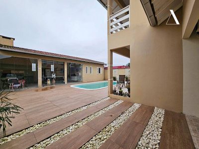 Casa, 3 quartos, 215 m² - Foto 4