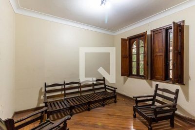 Casa, 3 quartos, 205 m² - Foto 2