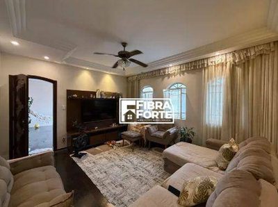 Casa, 3 quartos, 210 m² - Foto 4
