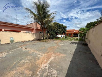 Chácara, 3 quartos, 730 m² - Foto 2