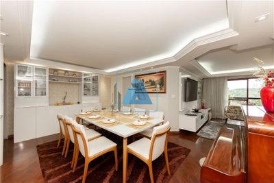 Apartamento, 3 quartos, 130 m² - Foto 1
