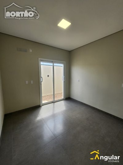 Casa, 3 quartos, 103 m² - Foto 2