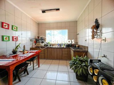Casa, 3 quartos, 140 m² - Foto 4