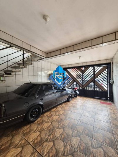 Sobrado, 3 quartos, 262 m² - Foto 1