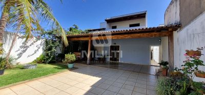 Casa, 3 quartos, 200 m² - Foto 1